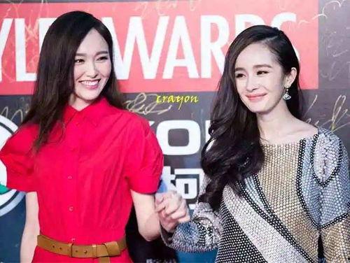杨幂唐嫣最新爆料,揭秘娱乐圈姐妹情深背后的故事  第1张